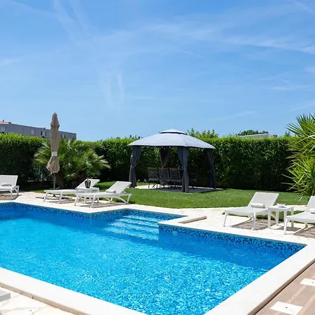 Appartement Sunny Garden Adria