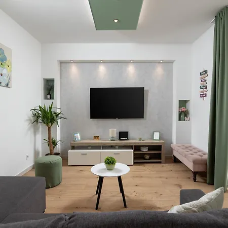 דירה Sunny Garden Adria