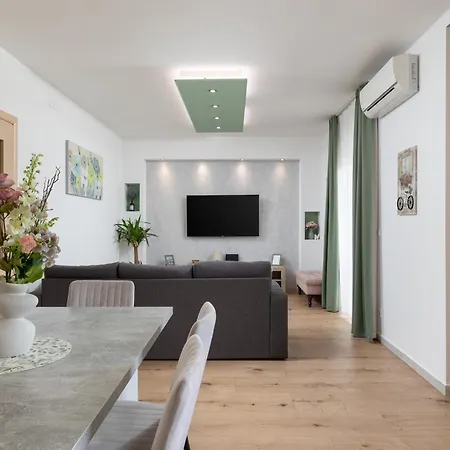 Sunny Garden Adria 스플리트